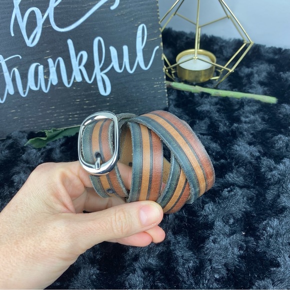 Urban Outfitters Belt - Picture 4 of 10
